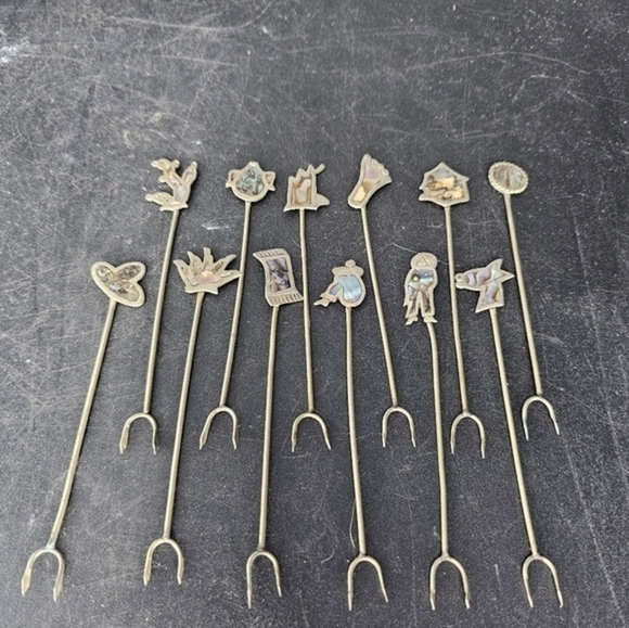 Vintage 925 sterling silver Taxco Mexico cocktail picks with a southwestern them - Picture 7 of 8